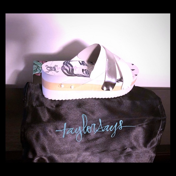taylor says Shoes - Sandals